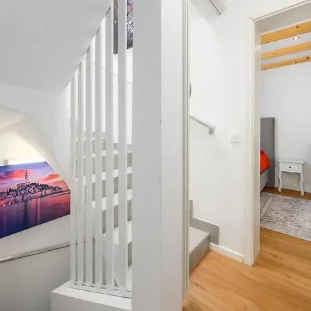 Apartman In Pore With Private Pool And *