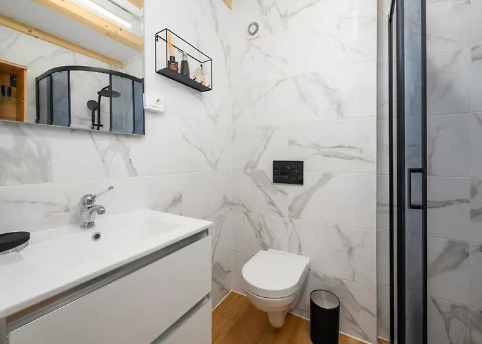 In Pore With Private Pool And Appartamento *