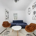 In Pore With Private Pool And 公寓 波雷奇
